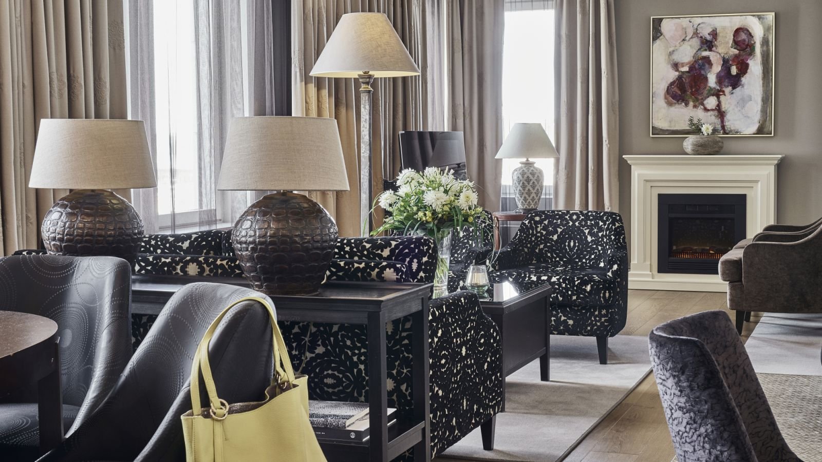 Hotel_Haven_Town_Square_Suite_006.jpg